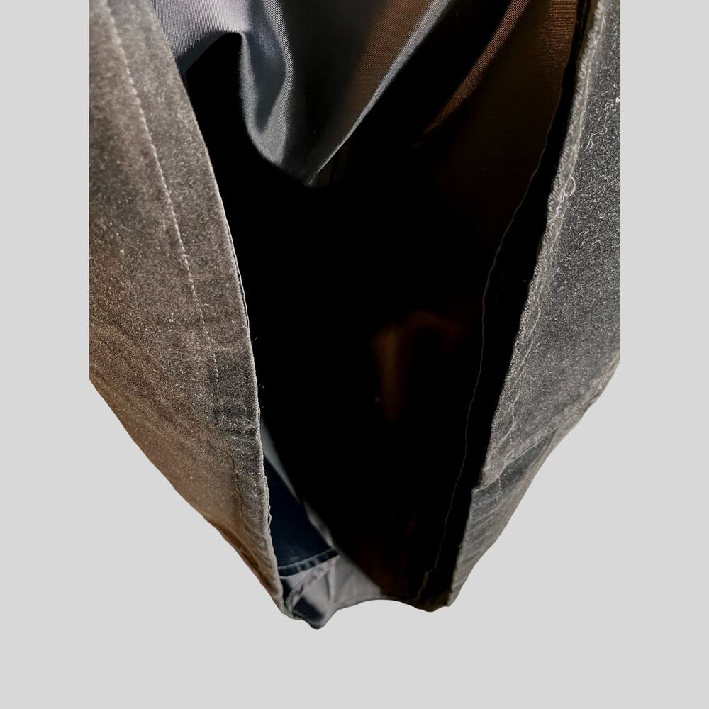 Eddie Bauer Black Velour Skirt 8 - Picture 6 of 6